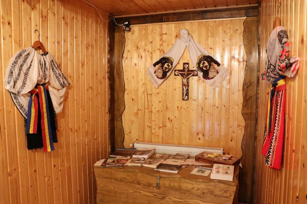 Casa Bunicii Ξενοδοχείο Costeşti Εξωτερικό φωτογραφία